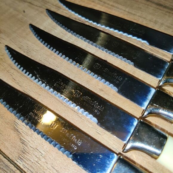 Vintage Emdeko Regent Sheffield Steak Knife Set of 5 Stainless Steel (England). - Picture 4 of 6